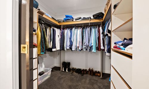 wardrobe room